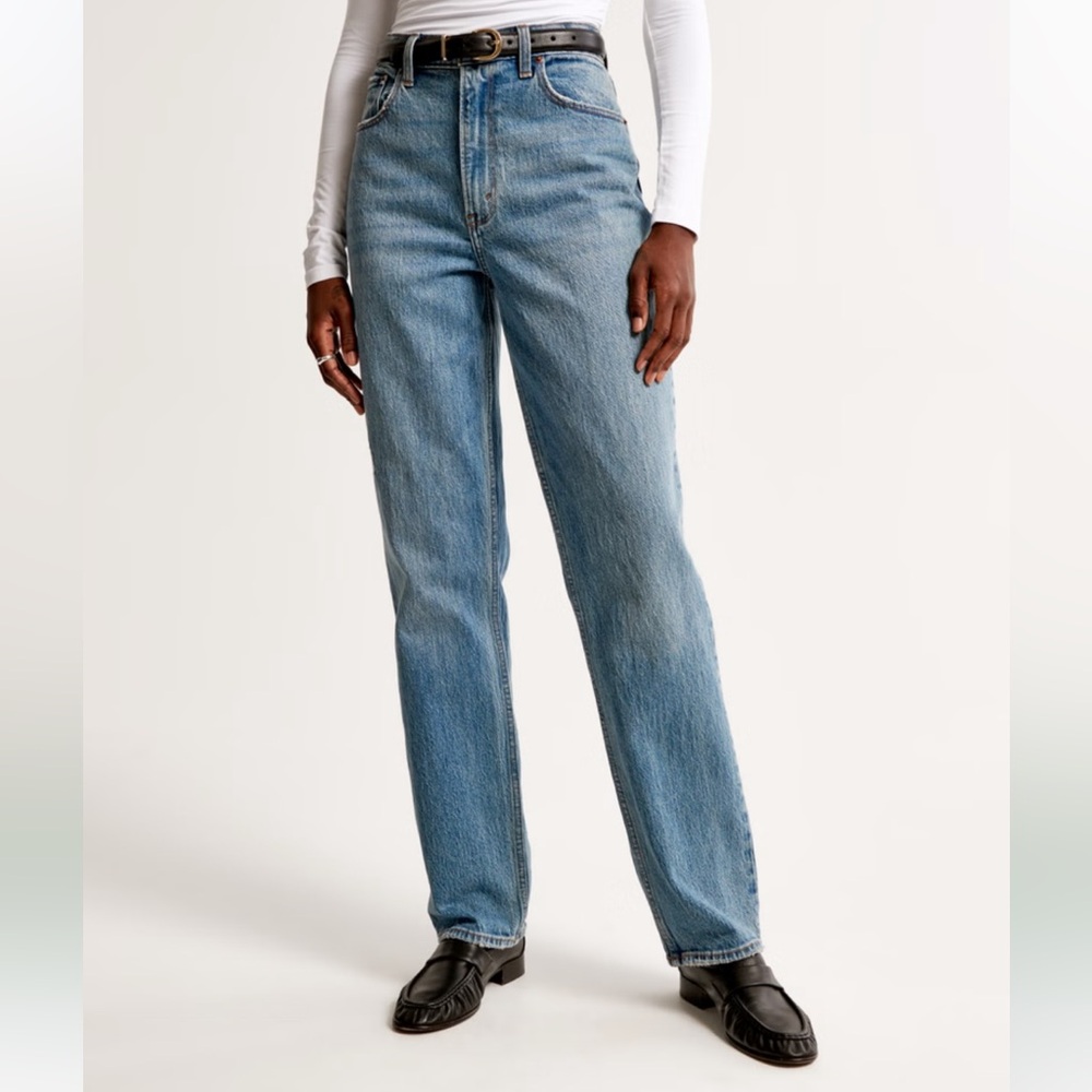 Abercrombie & Fitch Ultra High Rise 90s Straight Jean curve love 32/14